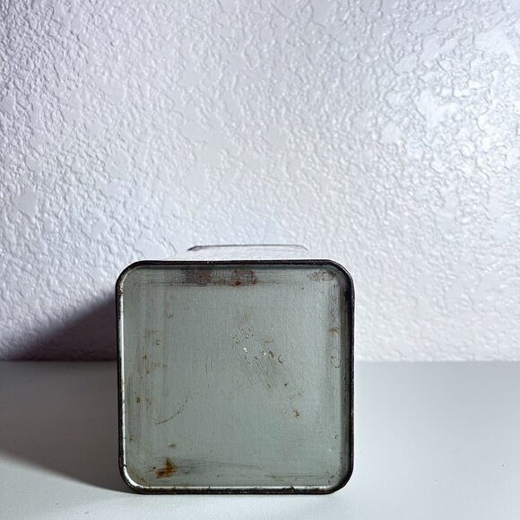 Nabisco Premium Saltine Crackers Tin & Lid 60s Storage Canister Kitchen Décor - Picture 6 of 7